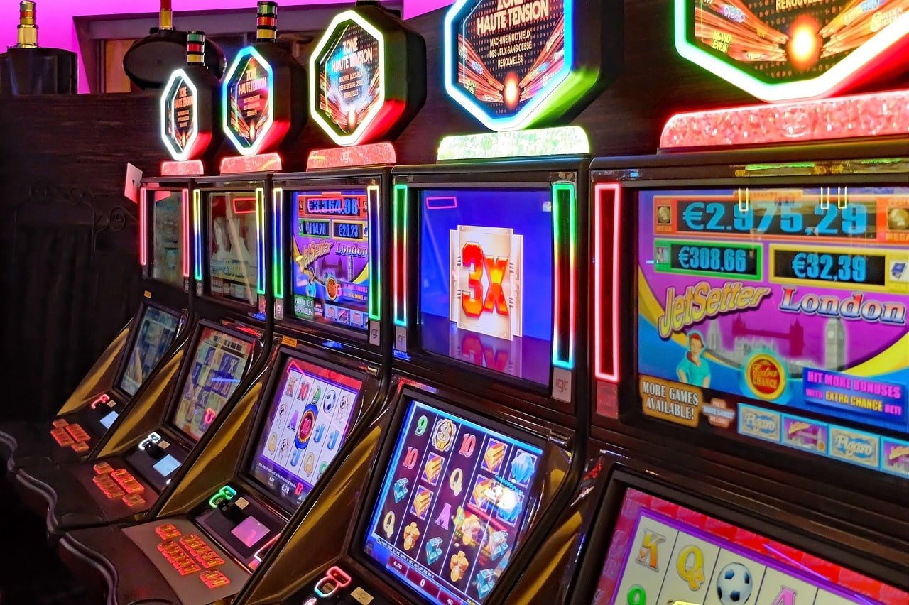 Permainan bonus mini-game di mana pemain memilih hadiah tersembunyi